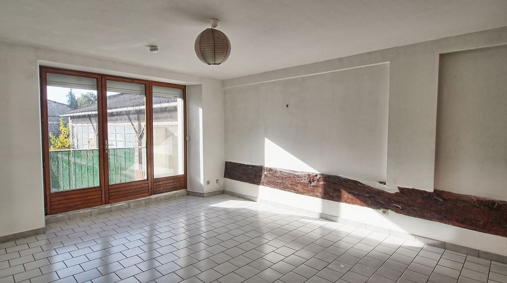 Appartement Studio LA QUEUE LEZ YVELINES (78940) WEST BRIDGE