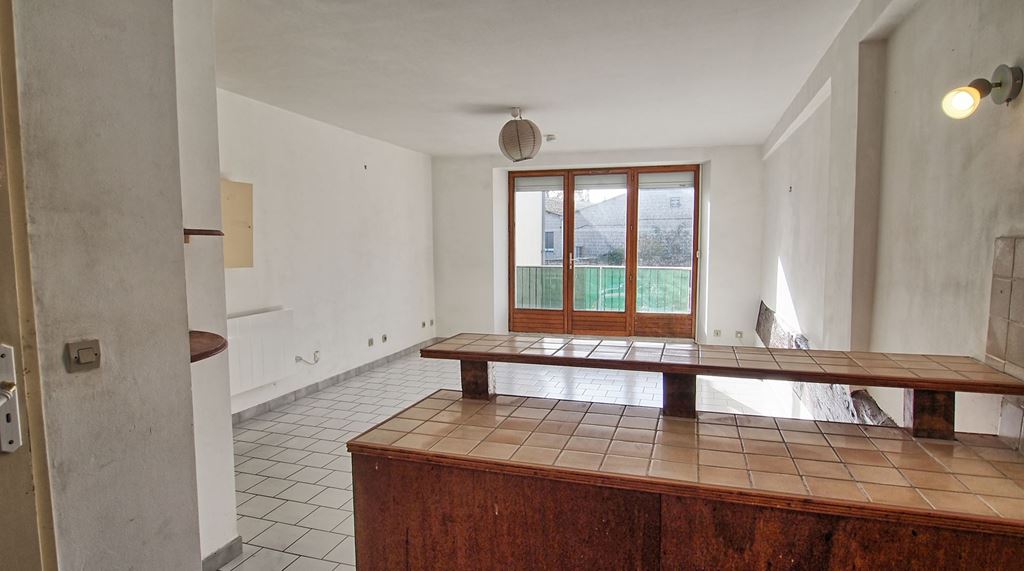 Appartement Studio LA QUEUE LEZ YVELINES (78940) WEST BRIDGE